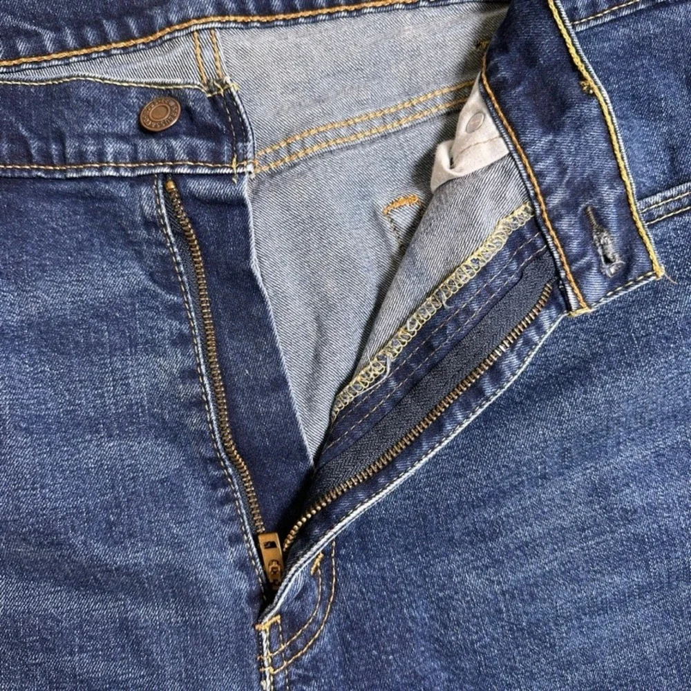 Levis 505 Regular Fit Jeans Mens 38x30 Dark Wash Straight Leg PC9-00505-1455
